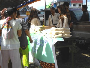 Operasi Pasar di lapangan Babakan Mataram 