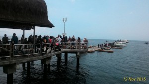 Penumpang fastboat dari Senggigi - Bali semakin banyak sejak BIL ditutup.