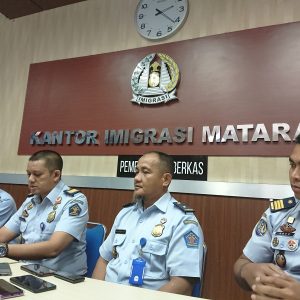 OTT Kepala Imigrasi Mataram, Buah Sinergi KPK-Kejaksaan
