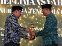 Dinilai Banyak Beri Kontribusi Bidang Dakwah, Gubernur NTB Raih IKADI Awards 2020